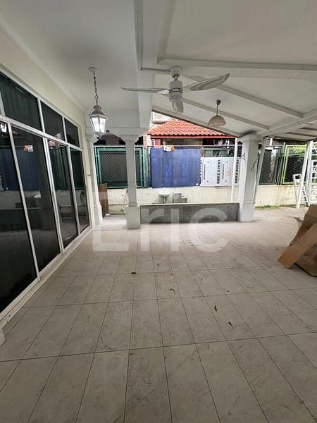 5 Bed Corner Terrace (Landed) for Sale in  Loyang Villas - Image 16